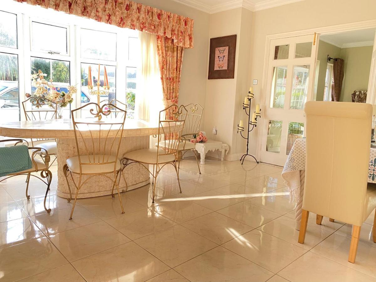 Beaufort House Accomodation 新罗斯 外观 照片